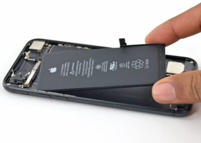iPhone 14 battery replacement